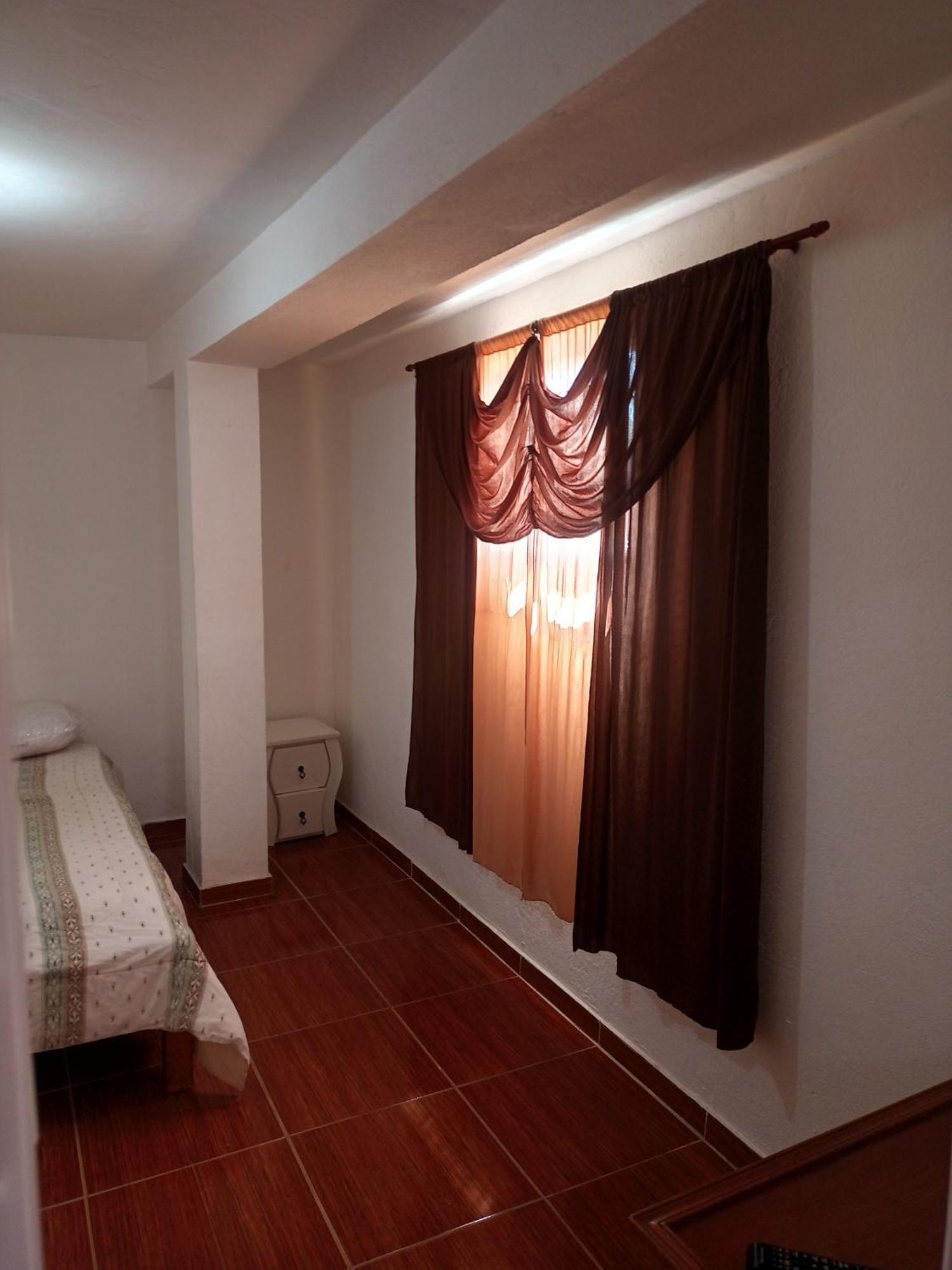 Casa da Dine Bed & Breakfast Campos do Jordao Bagian luar foto